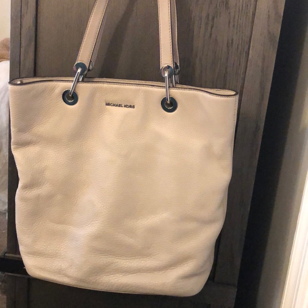 Michael Kors tote